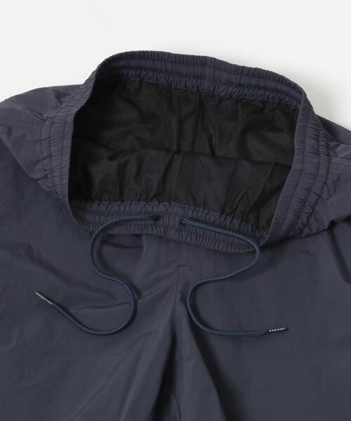 FARAH（ファーラー）の「FARAH　Nylon Jogger Shorts（その他パンツ・メンズ・ネイビー/ブラック・MEDIUM/LARGE/X-LARGE）」の7枚目の写真