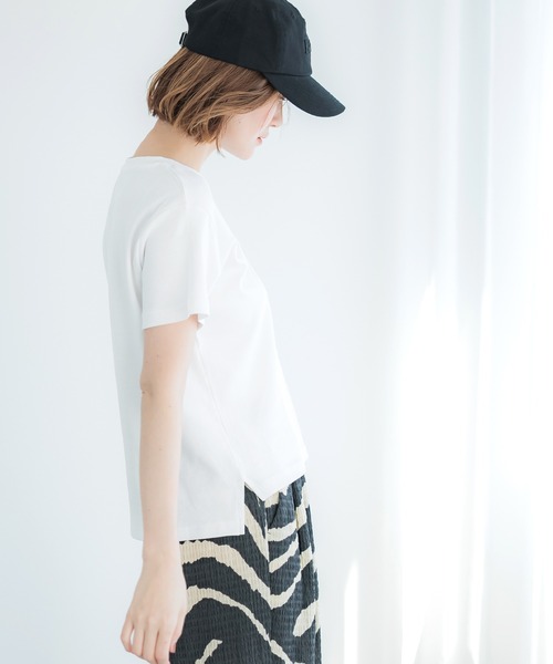 coca(coca)(コカ)の「コットンスムースコンパクトTシャツ(Tシャツ/カットソー・レディース・アイボリー/ホワイト/ライトグレー/チャコール・S/M/L)」の7枚目の写真
