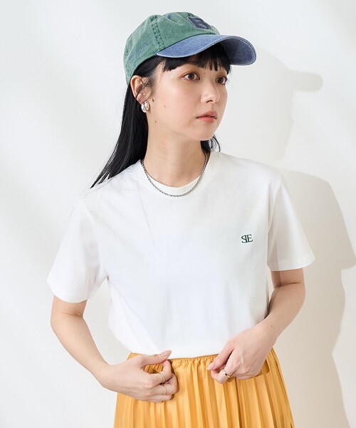 FREAK'S STORE(フリークスストア)の「SIENNE/シエンヌ COLORED LOGO TEE/カラードロゴ Tシャツ(Tシャツ/カットソー・レディース・ホワイト/ラベンダー・SMALL)」の6枚目の写真
