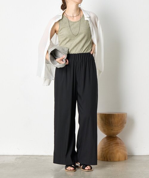 Jena espace merveilleux(ジェナ エスパスメルヴェイユ)の「【オンオフ兼用/らくちんきれい見え】トロミキャタピラーパンツ(その他パンツ・レディース・グレー/ブラック/カーキ・FREE)」の4枚目の写真