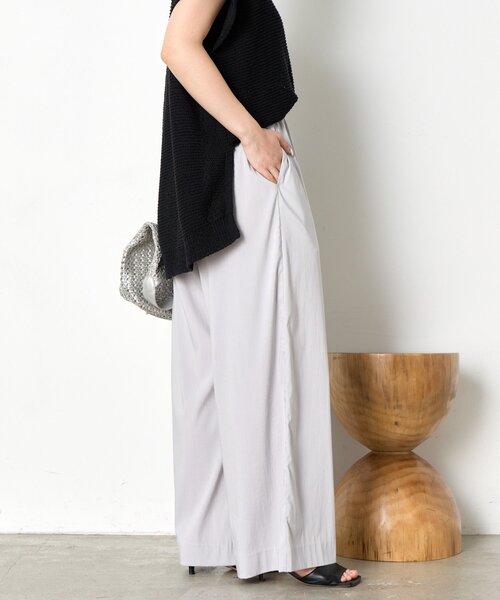 Jena espace merveilleux(ジェナ エスパスメルヴェイユ)の「【オンオフ兼用/らくちんきれい見え】トロミキャタピラーパンツ(その他パンツ・レディース・グレー/ブラック/カーキ・FREE)」の21枚目の写真