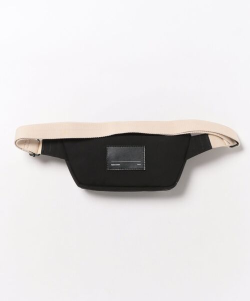 ＪＵＧＬＡＮＳ（ユグランス）の「【NATIVE UNION】 W.F.A CROSSBODY POUCH/ボディバッグ（ボディバッグ/ウエストポーチ・メンズ・イエロー/ブラック/カーキ・FREE）」の16枚目の写真