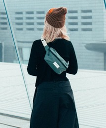 【NATIVE UNION】 W.F.A CROSSBODY POUCH/ボディバッグ