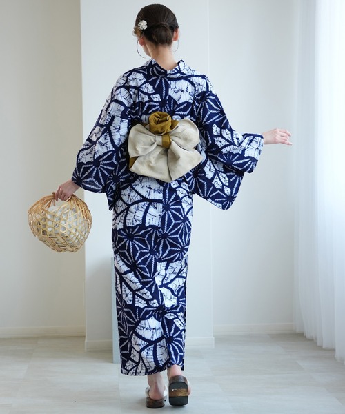 utatane 浴衣 月下美人の鉄紺染分け 2024ss new arrival. utataneの新作浴衣。 【utatane 高級変わり