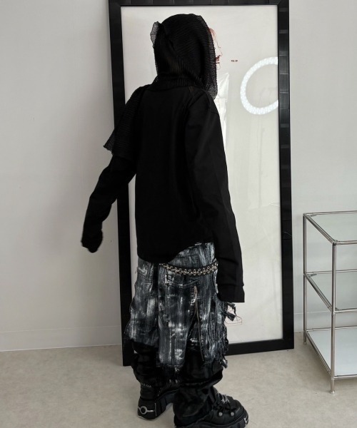 RICH(リッチ)の「【RICH】Smoke Denim Layered Jeans / 【リッチ】ダメージレイヤードデニムパンツ(デニムパンツ・メンズ・ブラック・XS/S/S/M/M/L)」の6枚目の写真