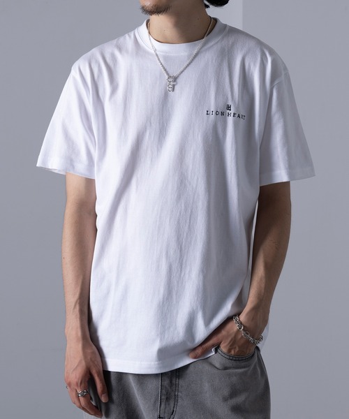 LION HEART(ライオンハート)の「【LION HEART】別注 ワンポイント刺繍 クルーネック 半袖 Tシャツ(Tシャツ/カットソー・メンズ・ホワイト/ブラック・S/M/L)」の16枚目の写真