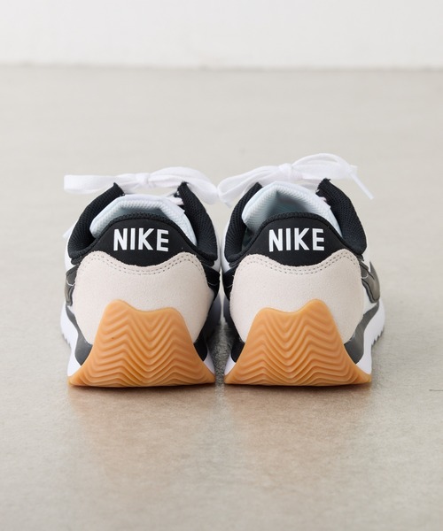 COLLAGE GALLARDAGALANTE（コラージュガリャルダガランテ）の「NIKE/パシフィック（スニーカー・レディース・ホワイト/ベージュ・23cm/24cm/25cm）」の18枚目の写真