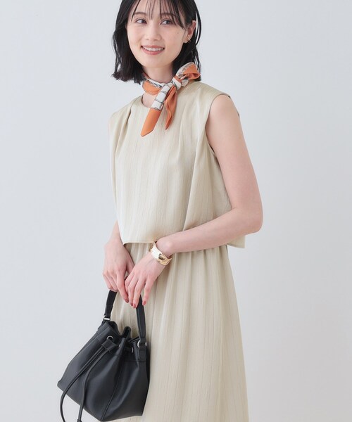 INDIVI ワンピース　新品未使用 INDIVI ワンピース 新品新 モデル