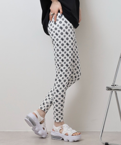 セール】GUESS NEW AGGIE LEGGING 4/4 レギンス（レギンス