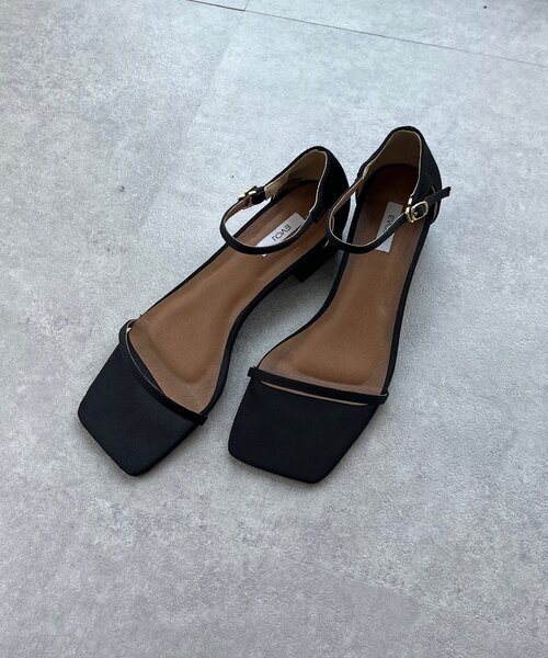 DouDou（ドゥドゥ）の「スクエアストラップサンダル（ブーツ・レディース・シルバー/ブラック/ゴールド・23cm/23.5cm/24cm）」の5枚目の写真