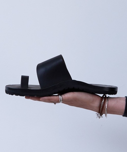 JUTTA NEUMANN(ユッタ ヌーマン)の「JUTTA NEUMANN NEW YORK ALICE (JND0201009)(サンダル・メンズ・ブラック・9/10/8)」の5枚目の写真