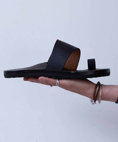 JUTTA NEUMANN(ユッタ ヌーマン)の「JUTTA NEUMANN NEW YORK ALICE (JND0201009)(サンダル・メンズ・ブラック・9/10/8)」の3枚目の写真