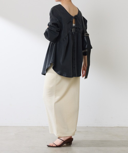 COLLAGE GALLARDAGALANTE（コラージュガリャルダガランテ）の「Q.anos/2WAYデニムチュニック（Tシャツ/カットソー・レディース・ブラック/ブルー・FREE）」の9枚目の写真