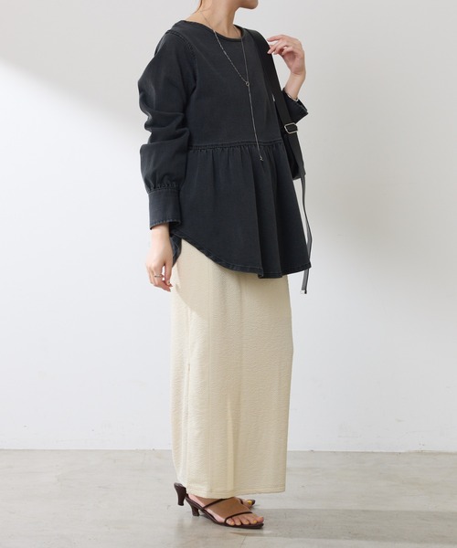 COLLAGE GALLARDAGALANTE（コラージュガリャルダガランテ）の「Q.anos/2WAYデニムチュニック（Tシャツ/カットソー・レディース・ブラック/ブルー・FREE）」の11枚目の写真