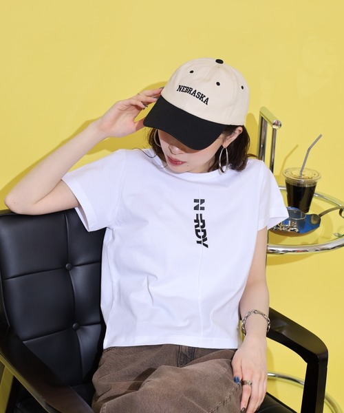 NERDY（ノルディ）の「バーティカル ブレンク ロゴ 半袖 Tシャツ（Tシャツ/カットソー・レディース・ブラック/ホワイト・M/SS/S）」の3枚目の写真