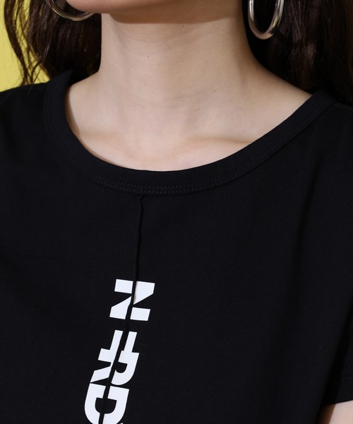 NERDY（ノルディ）の「バーティカル ブレンク ロゴ 半袖 Tシャツ（Tシャツ/カットソー・レディース・ブラック/ホワイト・M/SS/S）」の14枚目の写真