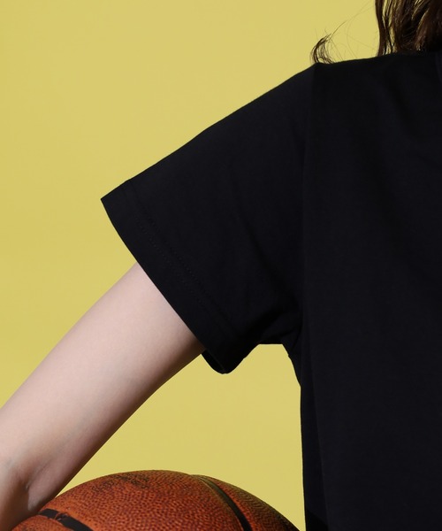 NERDY（ノルディ）の「バーティカル ブレンク ロゴ 半袖 Tシャツ（Tシャツ/カットソー・レディース・ブラック/ホワイト・M/SS/S）」の16枚目の写真