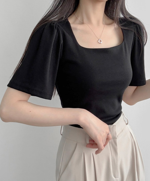 VIVID LADY(ビビッドレディー)の「ショルダーギャザー 半袖Tシャツ(Tシャツ/カットソー・レディース・ベージュ/アイボリー/ブラック・FREE)」の16枚目の写真