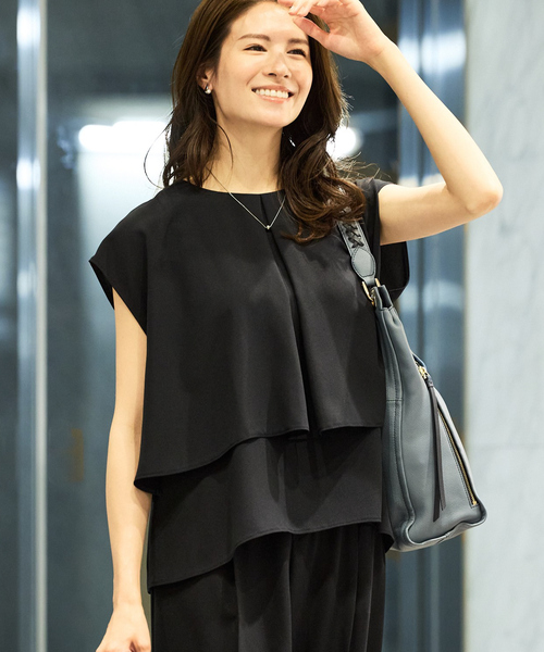 abahouse mavie(アバハウスマヴィ)の「【2点セットアップ/エニデイカセット・サマー】ジョーゼット ブラウス&パンツセット(シャツ/ブラウス・レディース・ダークネイビー/ブラック・36/38/40)」の3枚目の写真