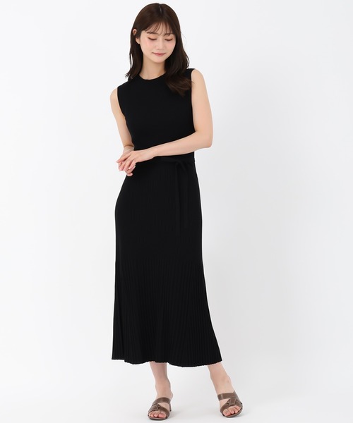 MISCH MASCH(ミッシュマッシュ)の「セミフレアリブニットワンピース(ワンピース・レディース・ブラック/ブラウン・フリ-)」の8枚目の写真