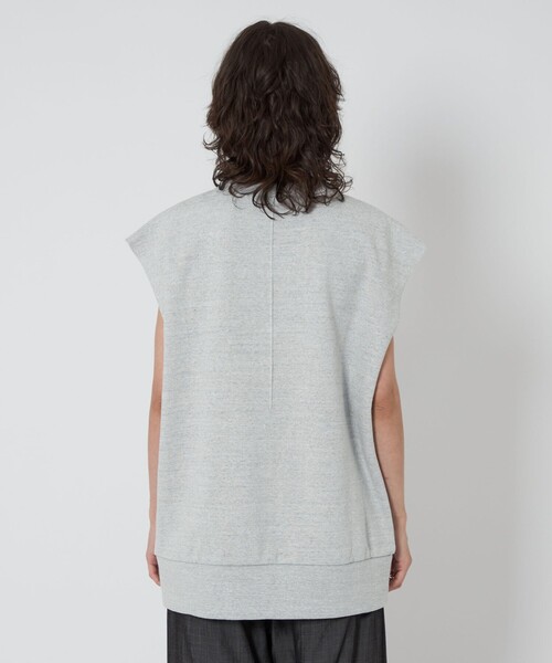 ASTRAET（アストラット）の「＜ASTRAET＞ウラケ クルーネック ノースリーブスウェット UNISEX（スウェット・レディース・ダークブラウン/ライトグレー・FREE）」の19枚目の写真