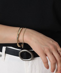 COLONY 2139（コロニートゥーワンスリーナイン）の「チェーンラインバングル（バングル/リストバンド）」