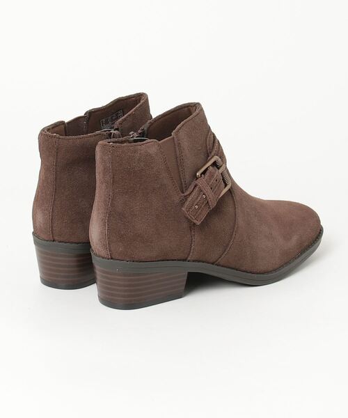 Clarks(クラークス)の「Danyelle Wish / ダニウェルウィッシュ(ブラウンスエード)(ブーツ・レディース・ブラウン・UK6/UK5.5/UK5/UK4.5/UK4/UK3.5/UK3)」の2枚目の写真
