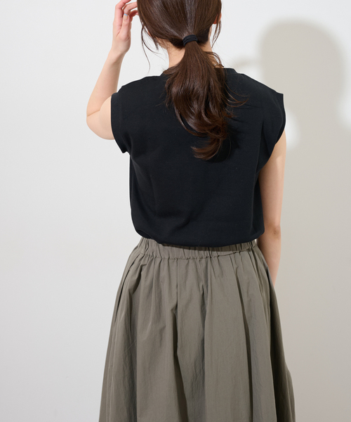 JOURNAL STANDARD relume(ジャーナルスタンダード レリューム)の「《WEB限定追加》TCダンボールノースリーブ(Tシャツ/カットソー・レディース・ホワイト/バーガンディー/ブラック・FREE)」の9枚目の写真
