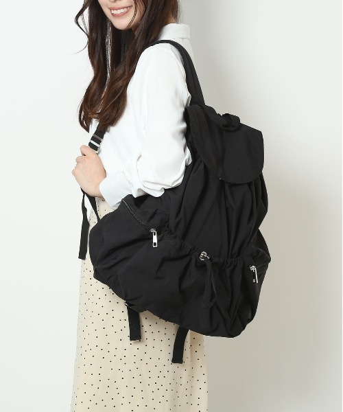 zucchero（ズッケロ）の「laporte di zucchero シワ加工リュック（バックパック/リュック・レディース・ブラック/アイボリー/ブルーグレー/ピンク・FREE）」の7枚目の写真