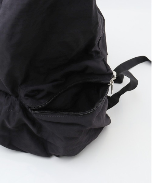 zucchero（ズッケロ）の「laporte di zucchero シワ加工リュック（バックパック/リュック・レディース・ブラック/アイボリー/ブルーグレー/ピンク・FREE）」の16枚目の写真