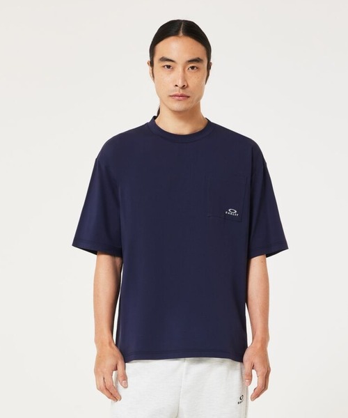 OAKLEY(オークリー)の「オークリー ENHANCE COOL COTTON TEE - RELAX/Tシャツ/吸汗速乾/接触冷感/スポーツ・トレーニング・カジュアル/OAKLEY(Tシャツ/カットソー・メンズ・ブラック/ベージュ/ホワイト/ネイビー・M/XL/L/S/XS)」の4枚目の写真