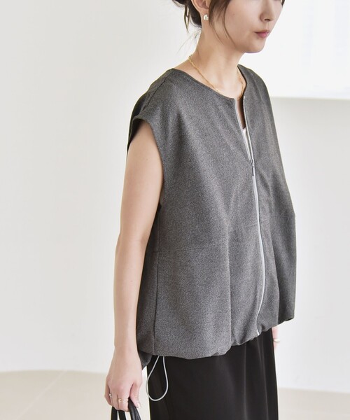 quaranciel（カランシエル）の「quaranciel:〈手洗い可能〉カット ジョーゼット ドロスト ジップ ベスト（Tシャツ/カットソー・レディース・ブラック/ブラウン/グレー・ONE SIZE）」の11枚目の写真