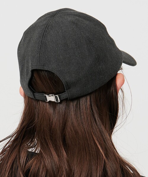 UNITED ARROWS（ユナイテッドアローズ）の「ソリッド キャップ UV（キャップ・レディース・ダークグレー/ライトグレー/ブラック・FREE）」の7枚目の写真