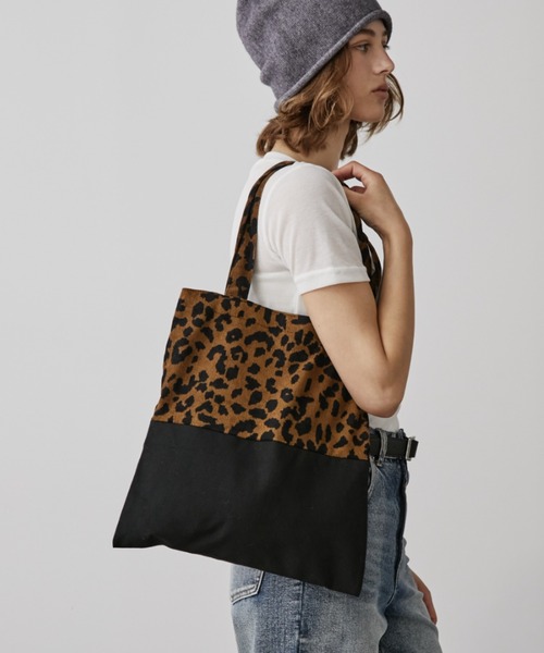 Auntie Rosa Holiday（アンティローザホリデー）の「レオパードシンプルトート（トートバッグ・レディース・ブラック/レオパード・FREE）」の4枚目の写真