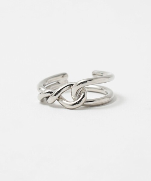 BEAUTY&YOUTH UNITED ARROWS（ビューティーアンドユースユナイテッドアローズ）の「メタル ヒネリ ノットリング（リング・レディース・ゴールド/シルバー・13）」の2枚目の写真