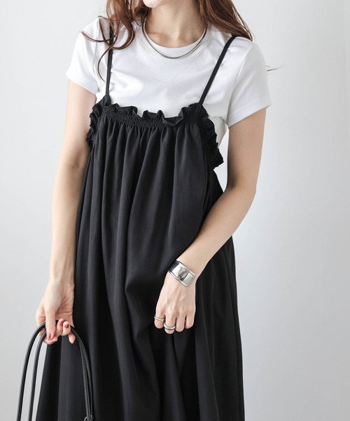 AMELY(エミリー)の「ミニフリルキャミワンピース(ワンピース・レディース・ベージュ/ブラウン/ブラック・フリー)」の7枚目の写真