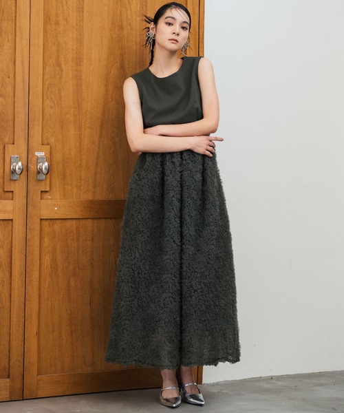 girl(ガール)の「ノースリーブトップス チュールボリュームスカート もこもこセットアップドレス 結婚式 パーティードレス オケージョンドレス お呼ばれ 二次会 成人式 同窓会 謝恩会 七五三(ドレス・レディース・チャコールグレー/ブラック/ベージュ×ブラック・S/M/L)」の4枚目の写真