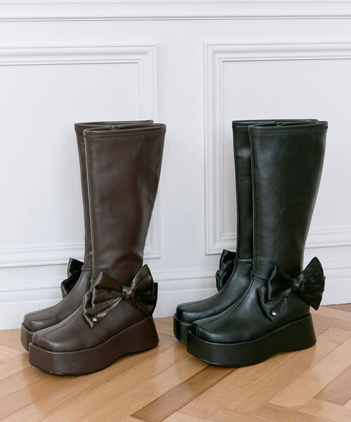 OLIVE des OLIVE（オリーブデオリーブ）の「【Belle Charme】リボン付きスクエアロングブーツ（ブーツ・レディース・ブラック/ブラウン・SMALL/MEDIUM/LARGE）」の12枚目の写真