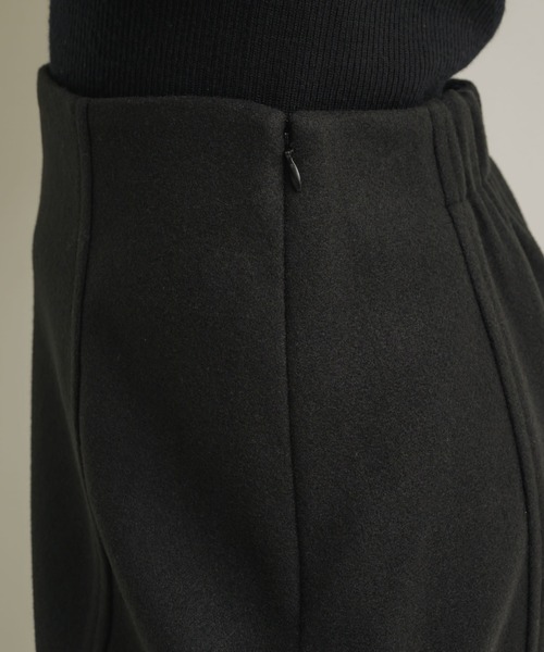 NEUNA（ヌナ）の「ウールライクコクーンミニスカート（スカート・レディース・ブラック/ブラウン/チャコールグレー・FREE）」の20枚目の写真