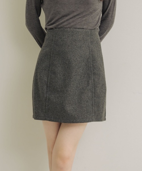NEUNA（ヌナ）の「ウールライクコクーンミニスカート（スカート・レディース・ブラック/ブラウン/チャコールグレー・FREE）」の6枚目の写真