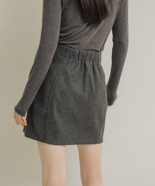 NEUNA（ヌナ）の「ウールライクコクーンミニスカート（スカート・レディース・ブラック/ブラウン/チャコールグレー・FREE）」の7枚目の写真