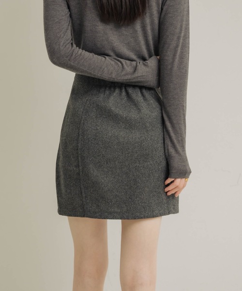 NEUNA（ヌナ）の「ウールライクコクーンミニスカート（スカート・レディース・ブラック/ブラウン/チャコールグレー・FREE）」の10枚目の写真