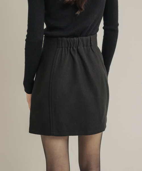 NEUNA（ヌナ）の「ウールライクコクーンミニスカート（スカート・レディース・ブラック/ブラウン/チャコールグレー・FREE）」の16枚目の写真