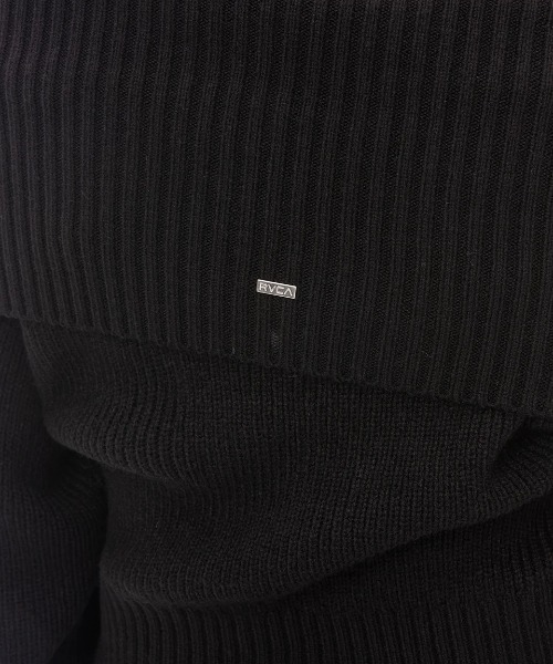 RVCA（ルーカ）の「【RVCA/ルーカ】24AW RVCA OFF SHOULDER KNIT/オフショルダーニット（ニット/セーター・レディース・ホワイト/ブラック/レッド・MEDIUM/SMALL）」の11枚目の写真