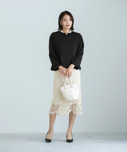 Emilyan(エミリアン)の「無敵のジャケット【洗える・UV CUT・ストレッチ・軽量・接触冷感】ハイストレッチダンボールニット・デザインボタン付ノーカラージャケット(ノーカラージャケット・レディース・ネイビー/ブラック/ライトベージュ・L/S/M)」の14枚目の写真