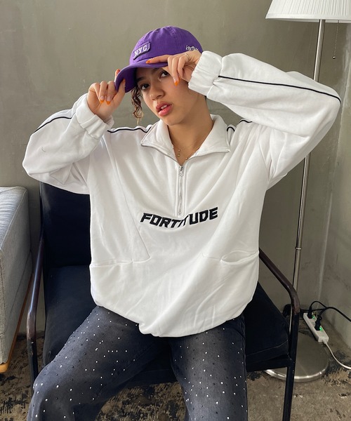 ROGER AND RAW(ロジャーアンドロウ)の「袖パイピングバックプリントスウェットプルオーバー(Tシャツ/カットソー・レディース・ブラック/ライトインディゴブルー/ホワイト/スミクロ・FREE)」の18枚目の写真