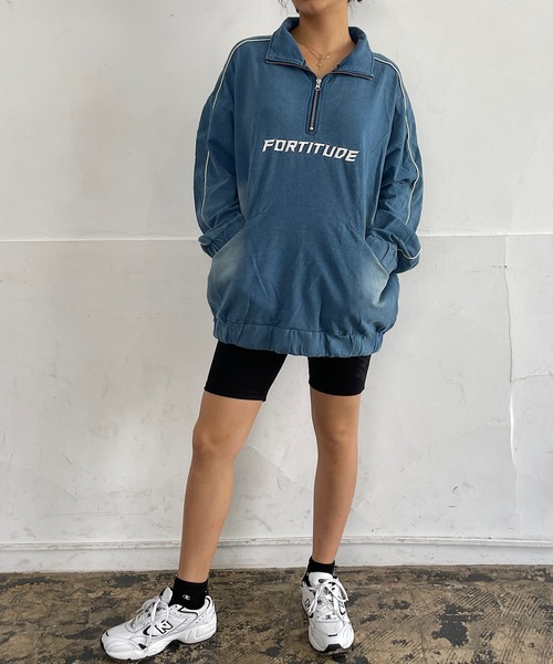 ROGER AND RAW(ロジャーアンドロウ)の「袖パイピングバックプリントスウェットプルオーバー(Tシャツ/カットソー・レディース・ブラック/ライトインディゴブルー/ホワイト/スミクロ・FREE)」の10枚目の写真