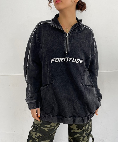 ROGER AND RAW(ロジャーアンドロウ)の「袖パイピングバックプリントスウェットプルオーバー(Tシャツ/カットソー・レディース・ブラック/ライトインディゴブルー/ホワイト/スミクロ・FREE)」の5枚目の写真