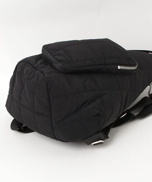 ADAM PATEK（アダムパテック）の「【ADAMPATEK/アダムパテック】square quilt sling bag スクエアキルトバッグ（バックパック/リュック・メンズ・グレー/ブラック・FREE）」の4枚目の写真