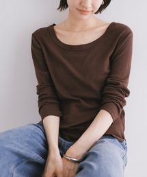 evernavy（エバーネイビー）の「テレコリブラウンドネックプルオーバー（Tシャツ/カットソー）」